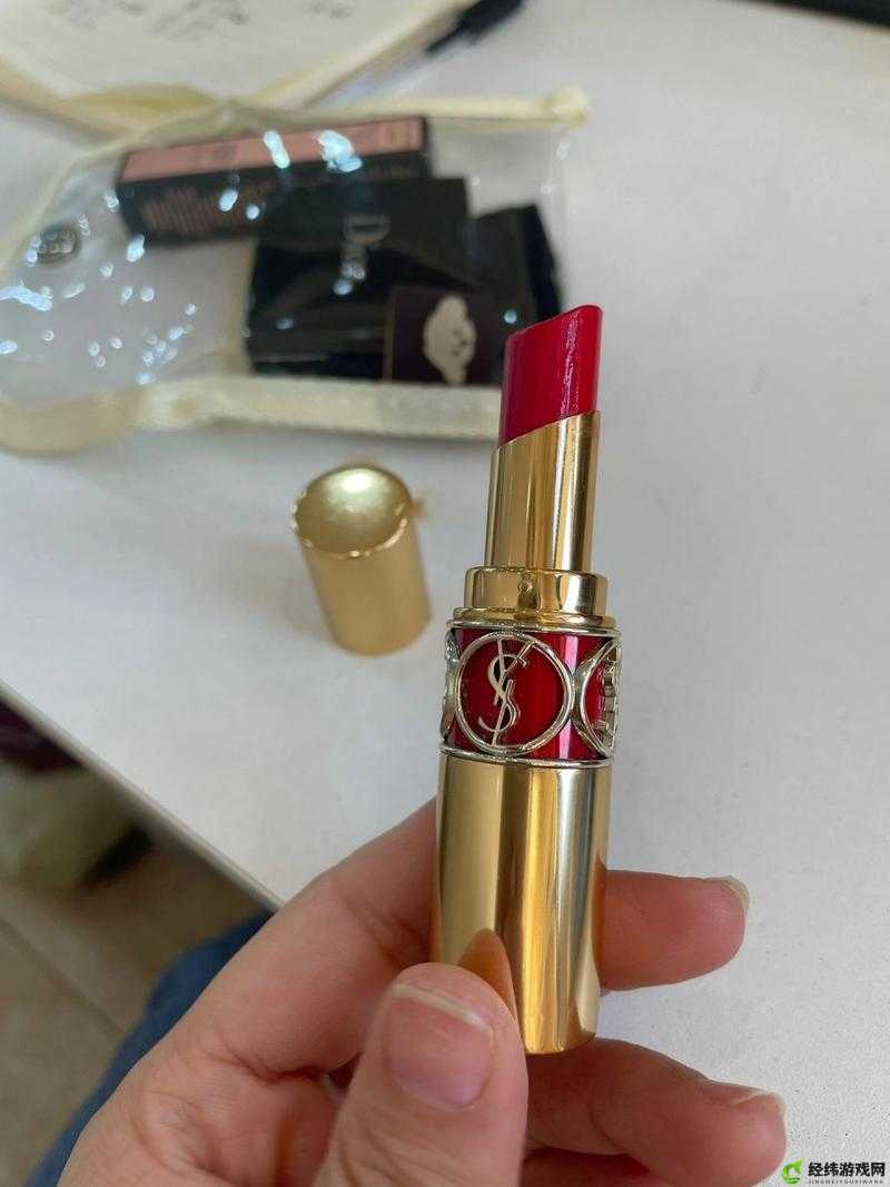 YSL 蜜桃色 WWW：打造甜美妆容的秘密武器